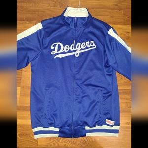 Dodger sweater